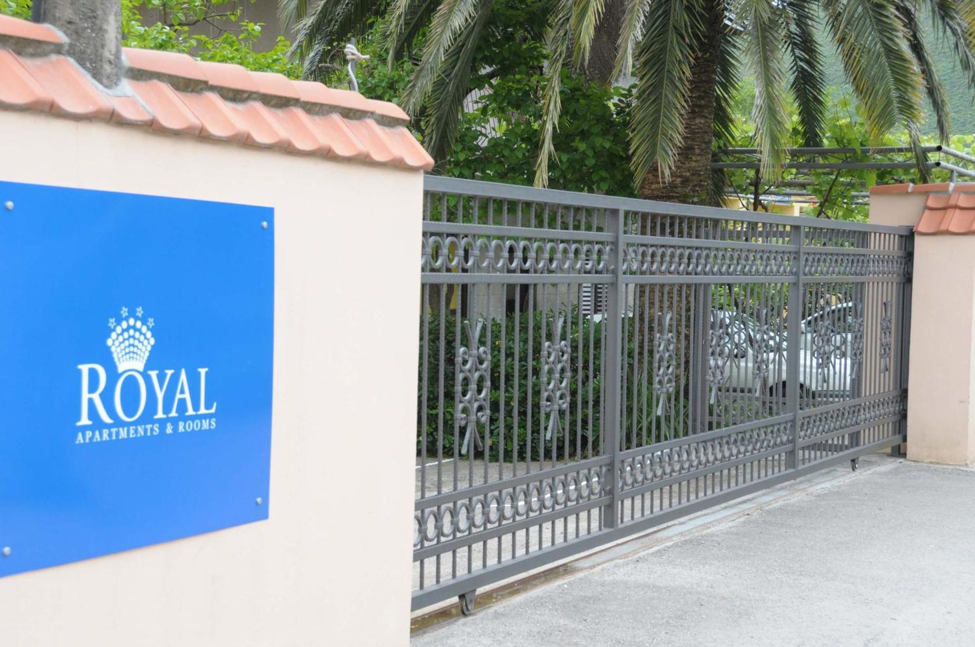 Apartments Royal Budva Kültér fotó